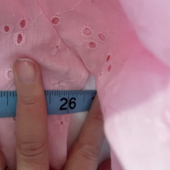 Off-Shoulder Pink Eyelet Blouse - Picture 5 of 8